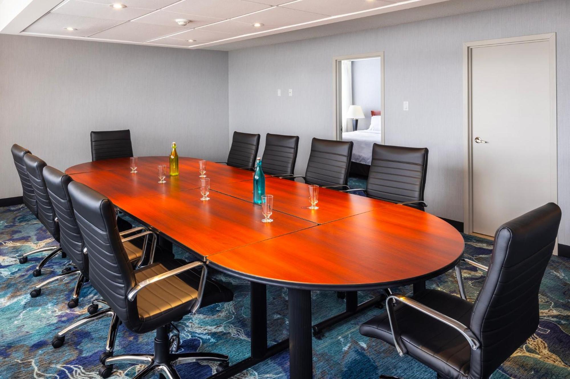 Holiday Inn Laval Montreal By Ihg Eksteriør bilde