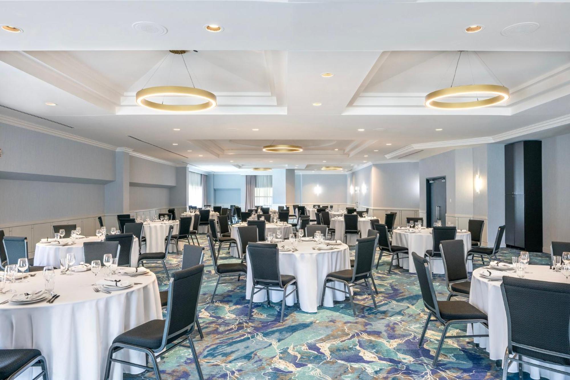 Holiday Inn Laval Montreal By Ihg Eksteriør bilde