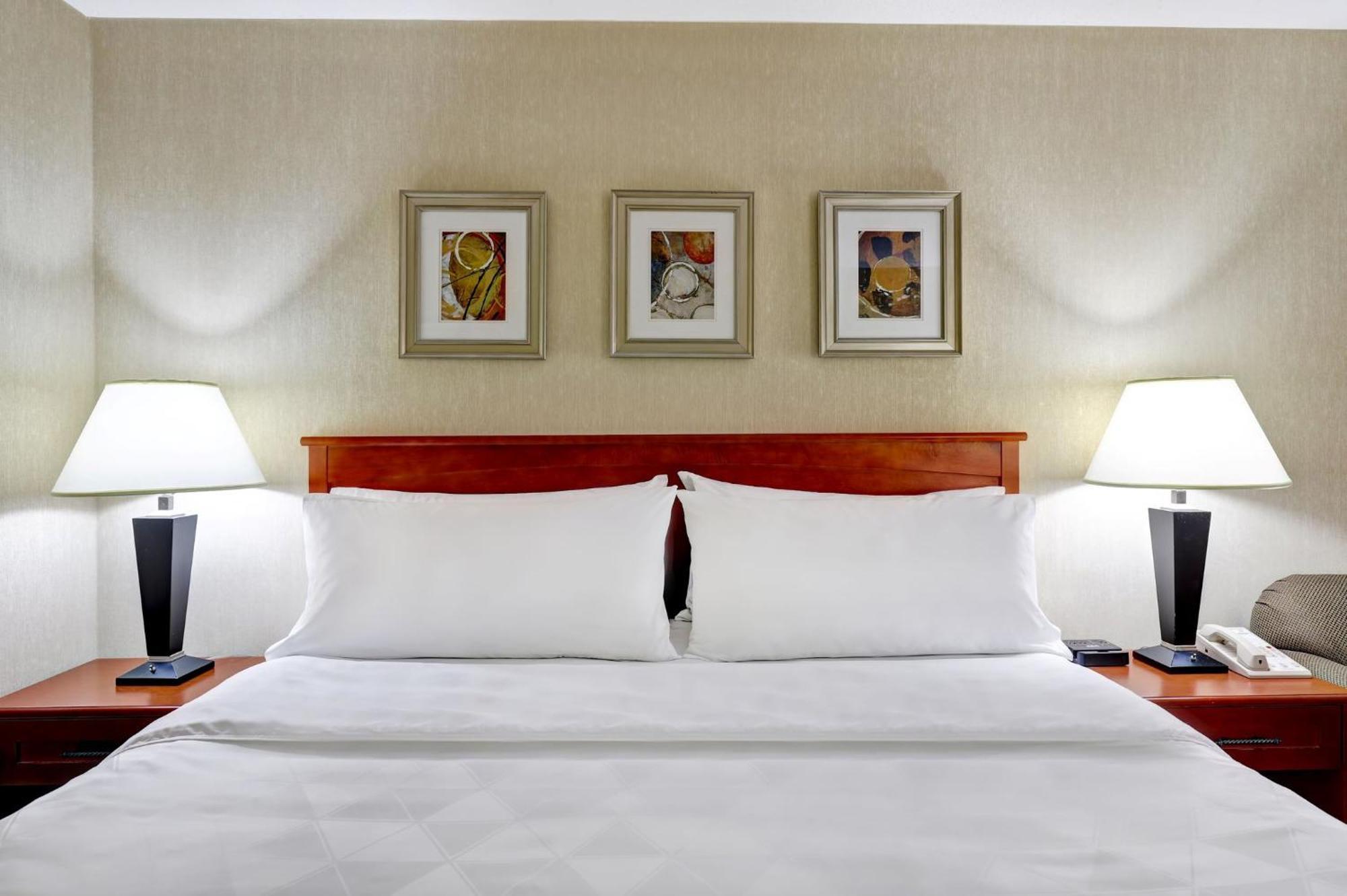 Holiday Inn Laval Montreal By Ihg Eksteriør bilde